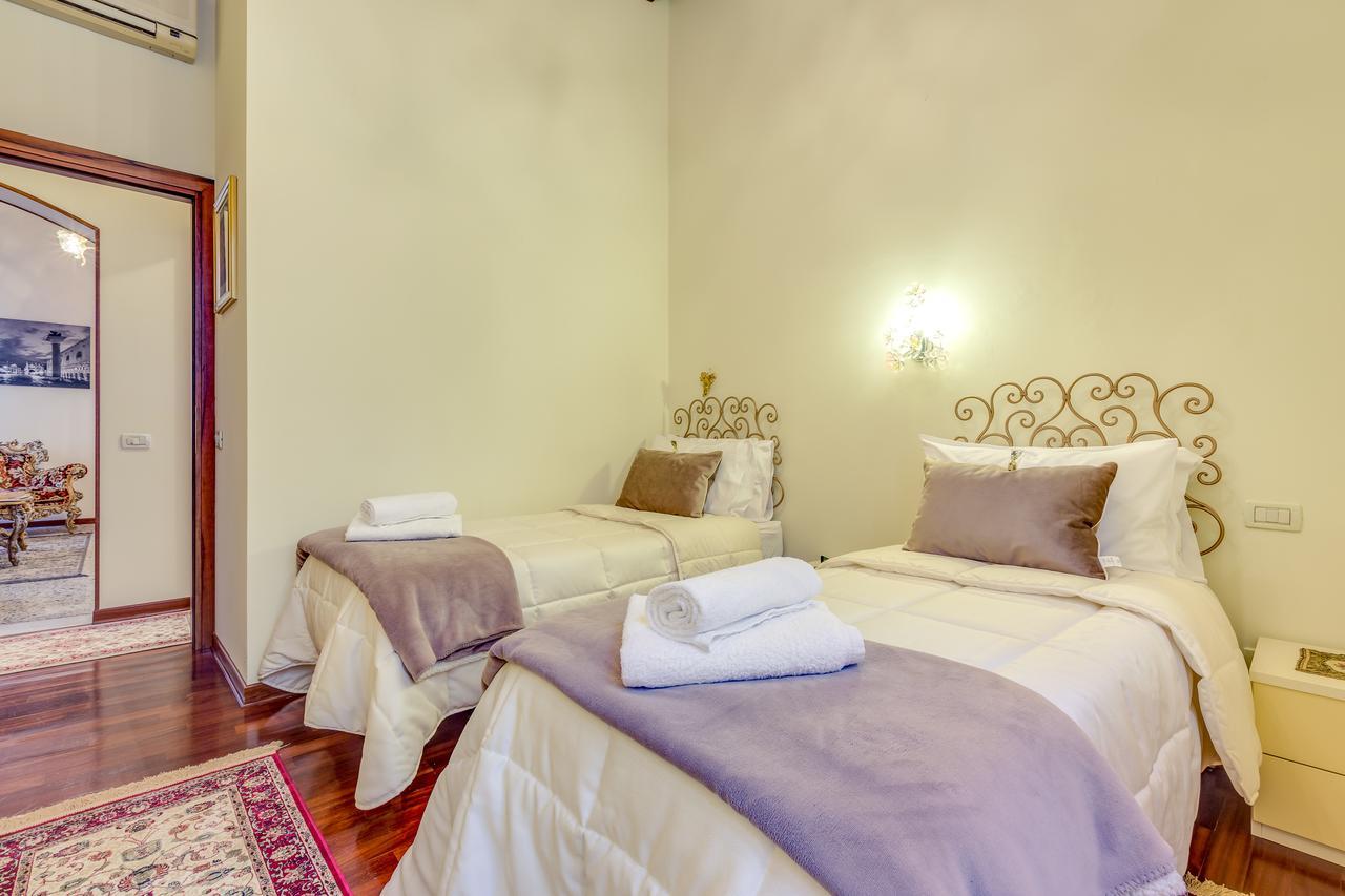 San Moise Luxury Apartment Венеция Экстерьер фото