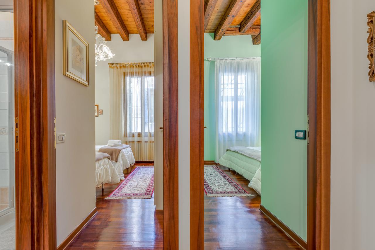 San Moise Luxury Apartment Венеция Экстерьер фото